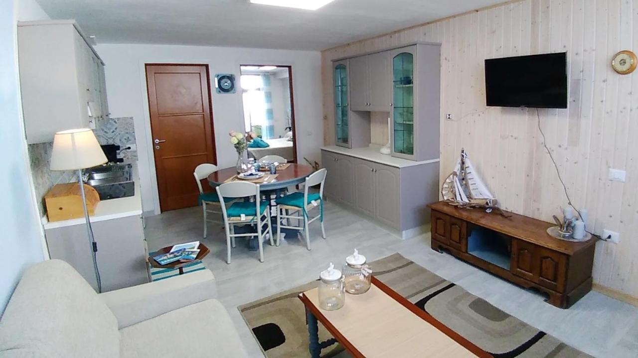 Didi House Leilighet Portoscuso Eksteriør bilde
